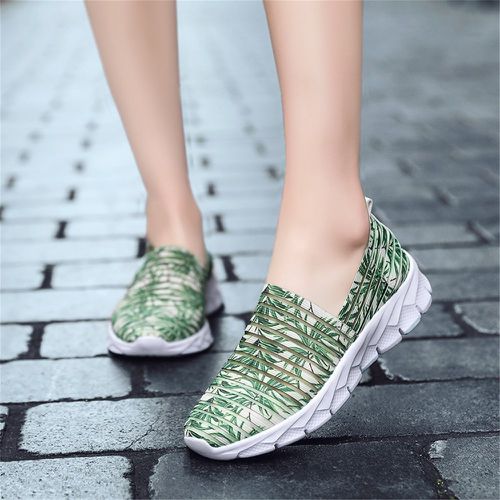 Chaussures course avec motif plante - SHEIN - Modalova