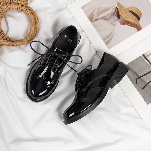Chaussures oxford à couture à lacets - SHEIN - Modalova
