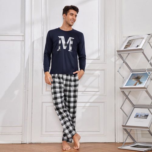 Ensemble de pyjama t-shirt lettre & Pantalon à carreaux - SHEIN - Modalova