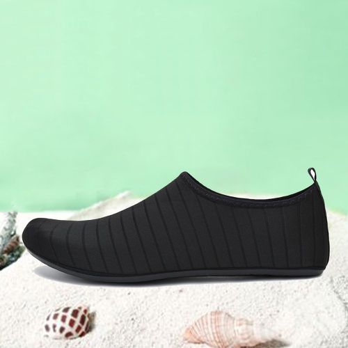 Chaussures d'eau à rayures glissantes - SHEIN - Modalova