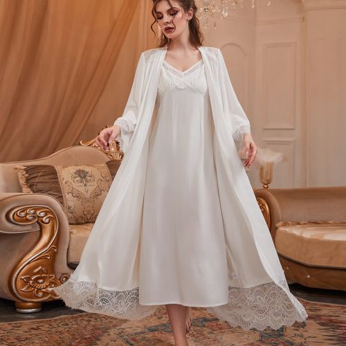Ensemble de pyjama robe à fines brides ourlet en dentelle & Peignoir ceinturé - SHEIN - Modalova