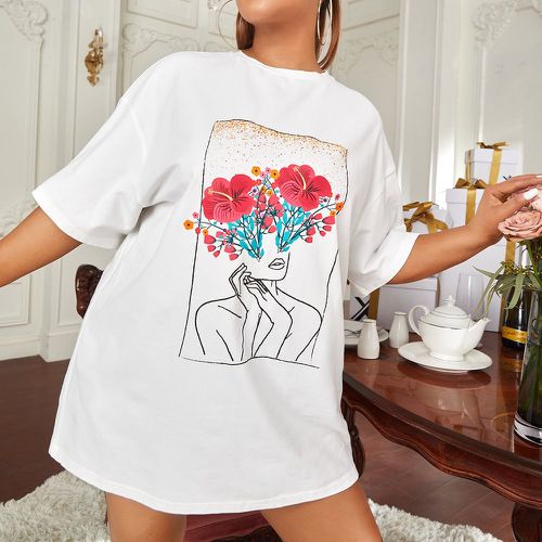 T-shirt fleuri à motif de figure - SHEIN - Modalova