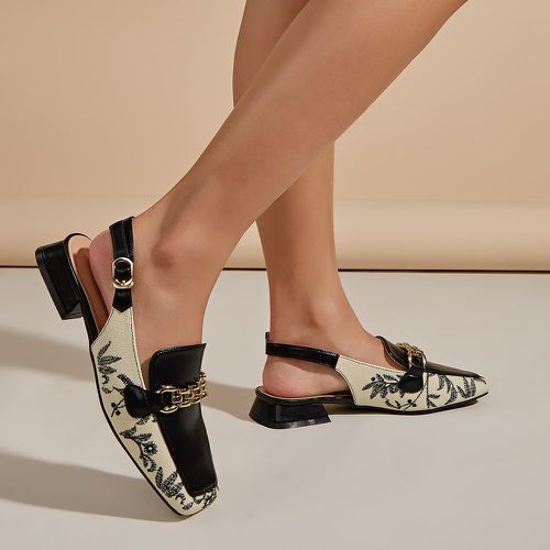 Chaussures plates à bride arrière métallique à chaîne fleuri - SHEIN - Modalova