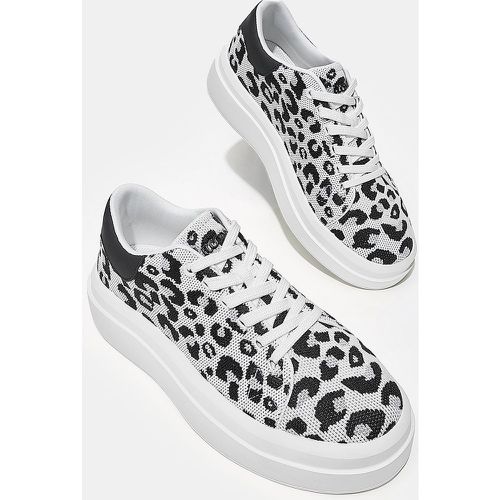 Chaussures skateboard à motif léopard plate-forme - SHEIN - Modalova