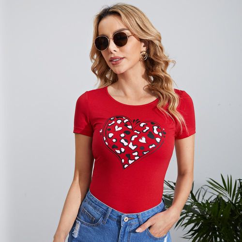 T-shirt à imprimé cœur ajusté - SHEIN - Modalova