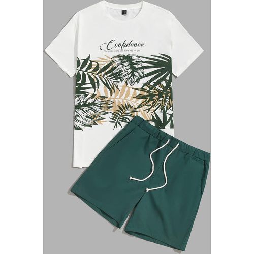 T-shirt à imprimé tropical et lettre et short - SHEIN - Modalova