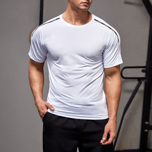 Homme T-shirt de sport à lettres - SHEIN - Modalova