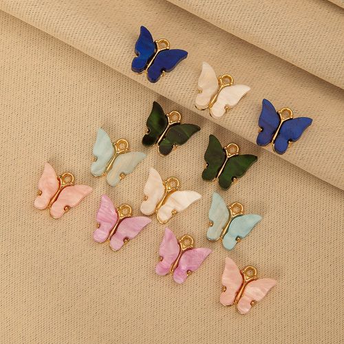 Pièces Pendentif DIY de couleur aléatoire papillon - SHEIN - Modalova