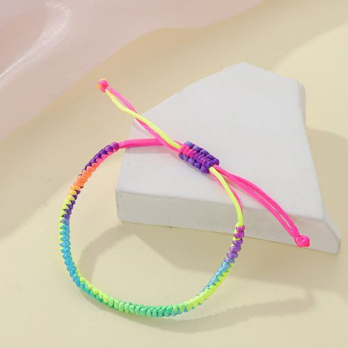 Bracelet versicolore tissé - SHEIN - Modalova