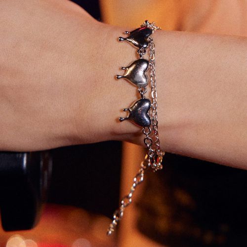 Bracelet à chaîne à détail cœur - SHEIN - Modalova