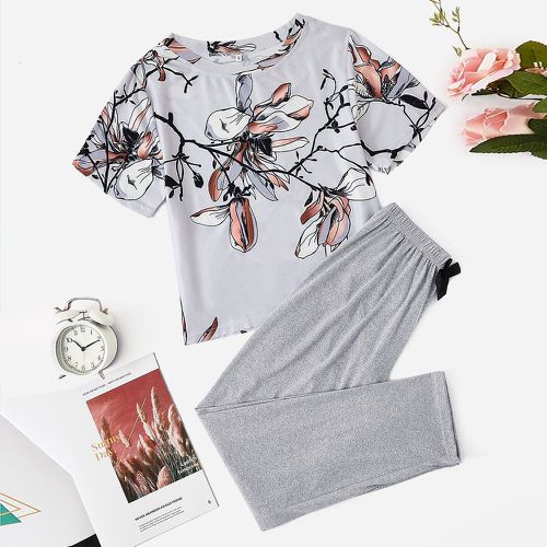 Ensemble de pyjama t-shirt à imprimé floral & Pantalon à nœud papillon - SHEIN - Modalova