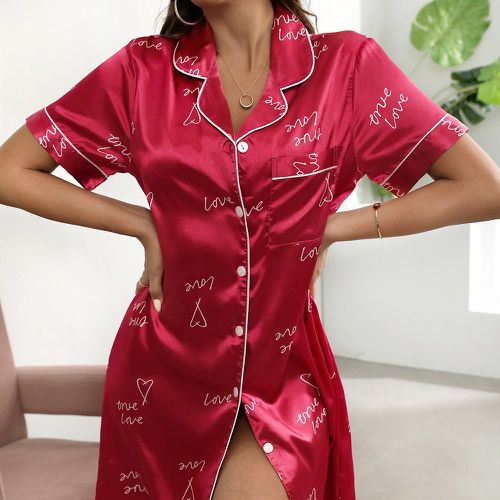 Robe de pyjama cœur et lettre à liseré contrastant - SHEIN - Modalova