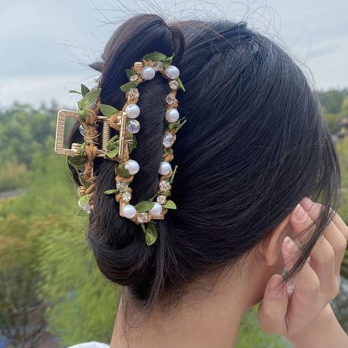 Griffe à cheveux fleur & à perles - SHEIN - Modalova