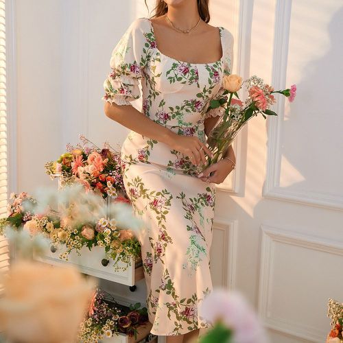Robe floral aléatoire à imprimé bustier à plis - SHEIN - Modalova