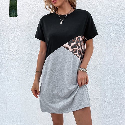 Robe t-shirt léopard à blocs de couleurs manches chauve-souris - SHEIN - Modalova