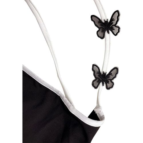 Robe à fines brides à applique papillon à liseré contrastant dos-nu à lacets sans gants - SHEIN - Modalova