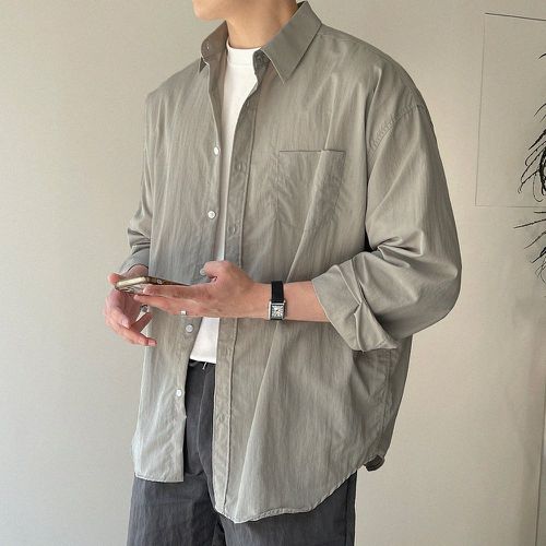Homme Chemise patch à poche - SHEIN - Modalova