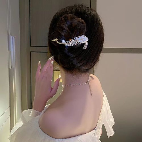 Épingle à cheveux fausse perle & à strass à détail plume - SHEIN - Modalova
