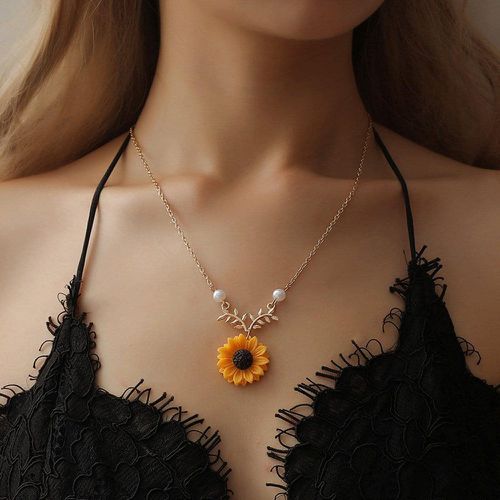 Collier à pendentif à fausse perle tournesol - SHEIN - Modalova