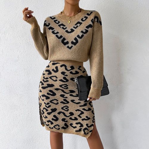 Robe pull à motif léopard fendu - SHEIN - Modalova