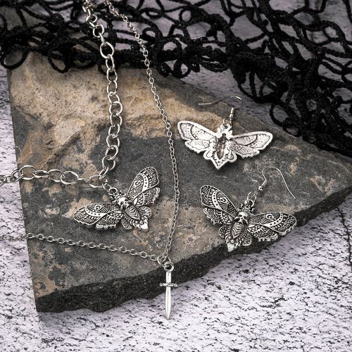 Pièces Set de bijoux papillon & épée pendentif - SHEIN - Modalova