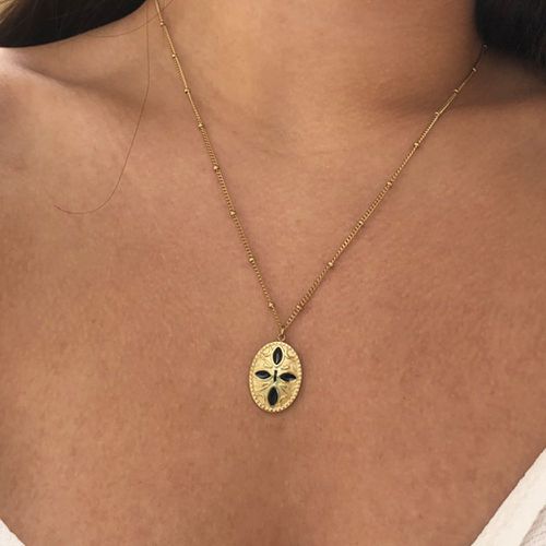 Collier avec pendentif à détail croix ovale - SHEIN - Modalova