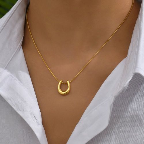 Pièce Collier en acier inoxydable de forme géométrique lune creuse, convient pour le port quotidien des s et comme cadeau - SHEIN - Modalova
