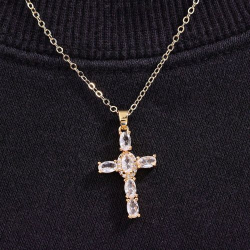 Pièce Collier croix zirconia chic pour femmes, bijou de rendez-vous, cadeau d'anniversaire pour la meilleure amie, cadeau sans boîte - SHEIN - Modalova