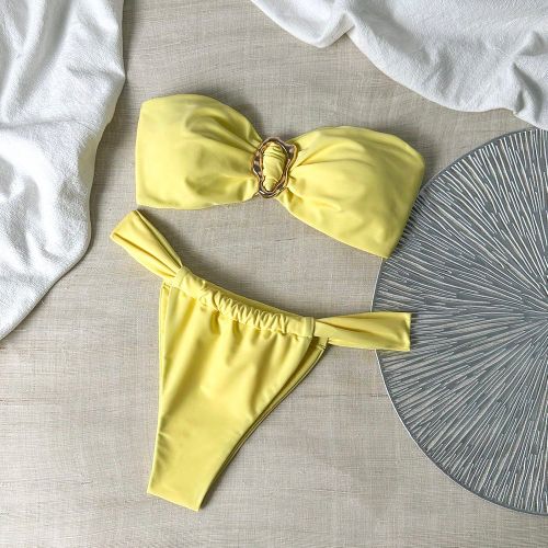 Ensemble de bikini bandeau et bas de string en métal décoré de couleur unies, maillot de bain sexy pour l'été - SHEIN - Modalova