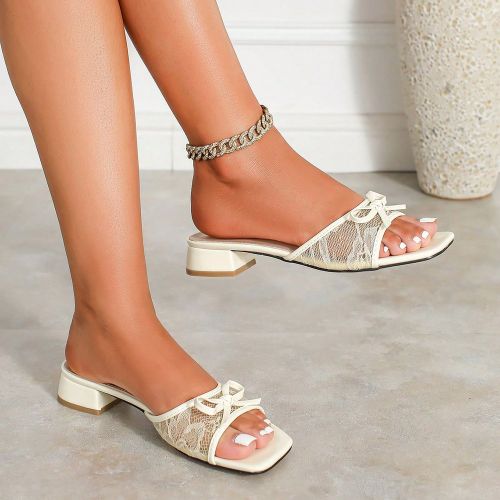 Sandales à enfiler style romain plat avec tissu en filet, décoration nœud, talon bas, confortable, polyvalent, antidérapant - SHEIN - Modalova