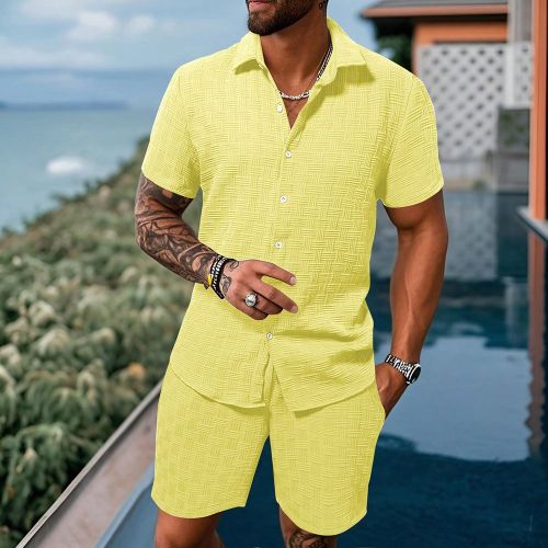 Pièces/Set Chemise à manches courtes texturée de couleur unie et short à cordon de serrages, tenues d'été. Chemise jaune, Top jaune, ensemble 2 - SHEIN - Modalova