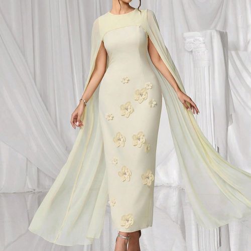 Robe de soirée élégantes avec décor floral en maille et patchwork - SHEIN - Modalova