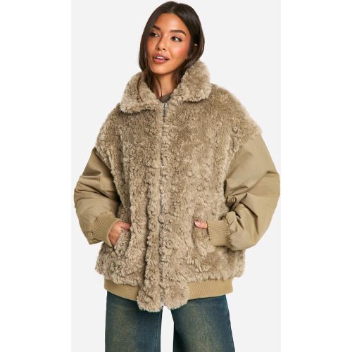 Teddy Fur Oversized Bomber Jacket - 38 - boohoo - Modalova