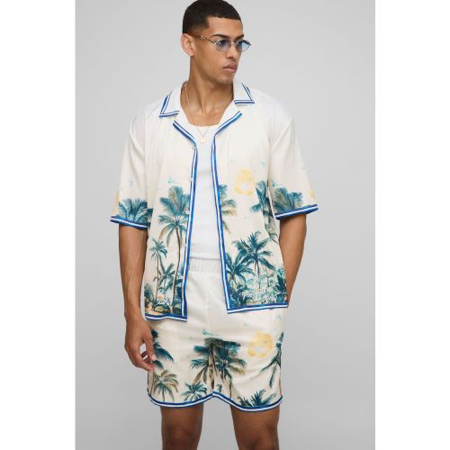 Ensemble à imprimé palmier avec chemise oversize et short - S - Boohooman - Modalova