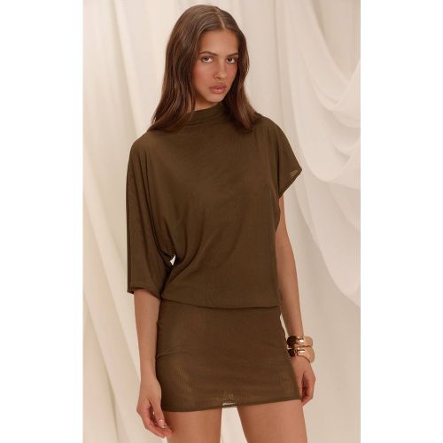 Olive Robe Moulante En Mesh À Manches Drapées | Taille 42 - PrettyLittleThing - Modalova
