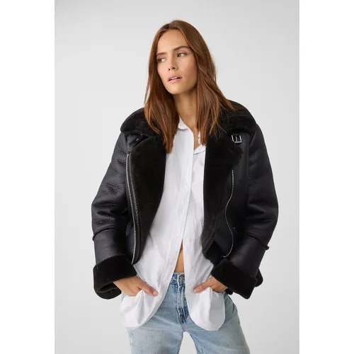 Blouson motard double face avec fausse fourrure douce S - Stradivarius - Modalova