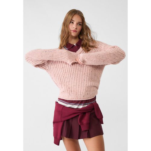 Pull en maille à col en V XS - Stradivarius - Modalova