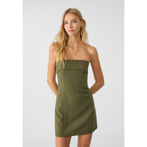 Robe courte épaules dénudées M - Stradivarius - Modalova