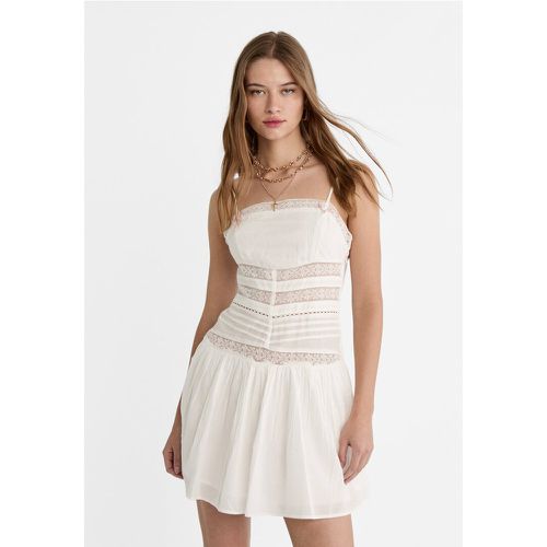 Robe courte bretelles dentelle XS - Stradivarius - Modalova