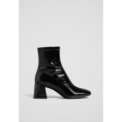 Bottines vernies 35 - Stradivarius - Modalova