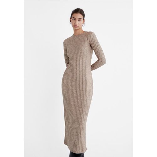 Robe longue à bord-côte M - Stradivarius - Modalova