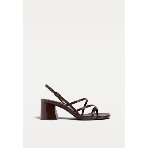 Sandales talon large 35 - Stradivarius - Modalova