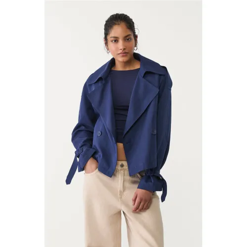 Trench court croisé XS - Stradivarius - Modalova