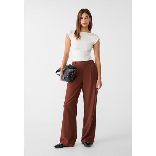 Pantalon habillé droit plissé 32 - Stradivarius - Modalova