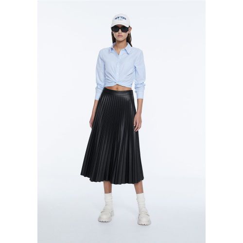 Jupe midi plissée similicuir XS - Stradivarius - Modalova