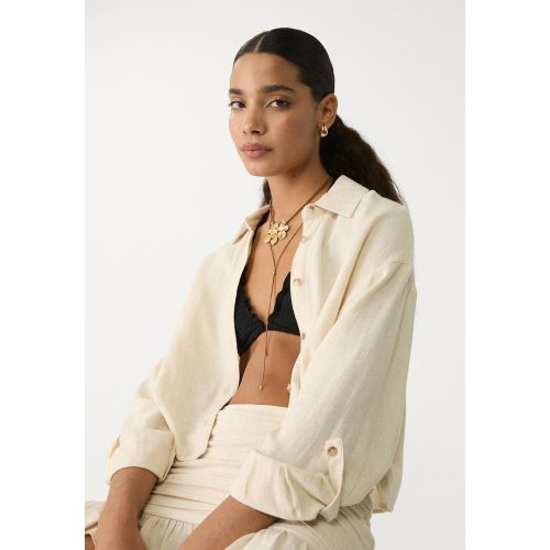 Chemise courte avec lin XS - Stradivarius - Modalova