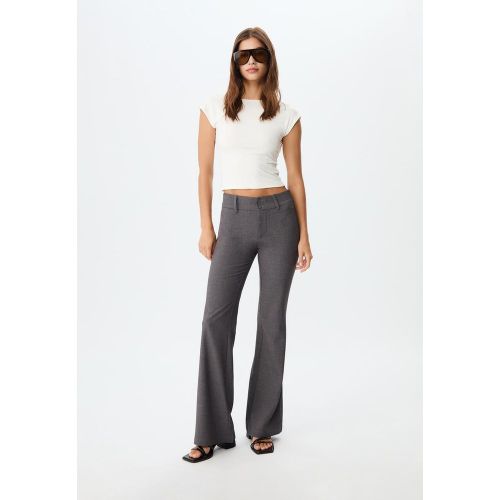 Pantalon flare habillé 32 - Stradivarius - Modalova