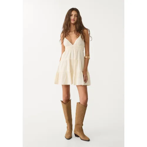 Robe courte fluide à lacets au dos Écru XS - Stradivarius - Modalova