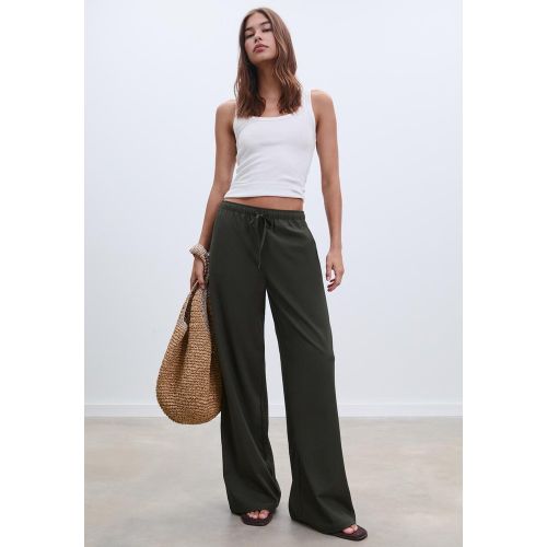 Pantalon long fluide habillé XS - Stradivarius - Modalova