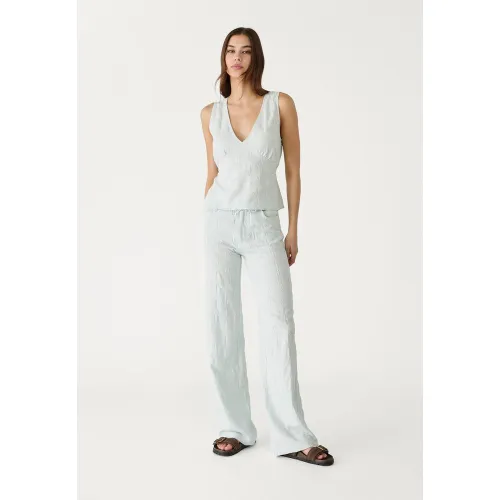 Top brodé avec lin XS - Stradivarius - Modalova